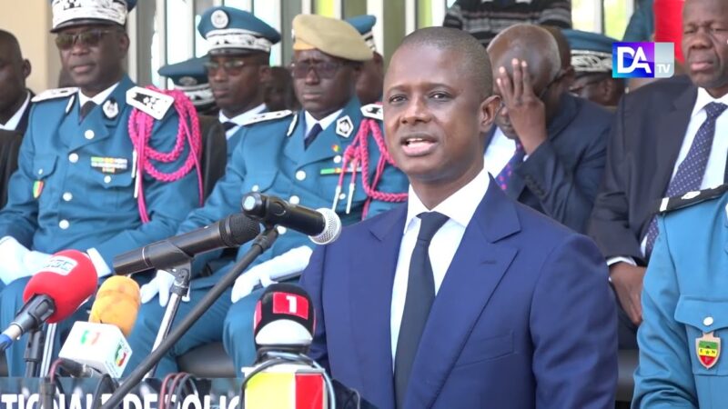 Sécurité publique: Le ministre de l’intérieur annonce le recrutement de plus de 4000 fonctionnaires de la police nationale Sécurité publique: Le ministre de l’intérieur annonce le recrutement de plus de 4000 fonctionnaires de la police nationale