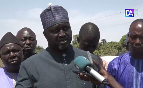 Nguéniène / Le maire tacle Idy : « Il pouvait faire comme ses pairs en posant le problème en interne » (Alpha Samb) Nguéniène / Le maire tacle Idy : « Il pouvait faire comme ses pairs en posant le problème en interne » (Alpha Samb)