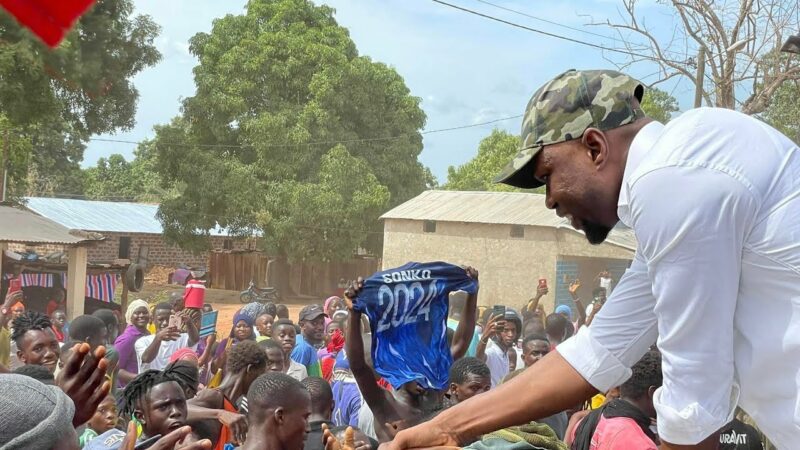 Ousmane Sonko draine du monde à Goudomp