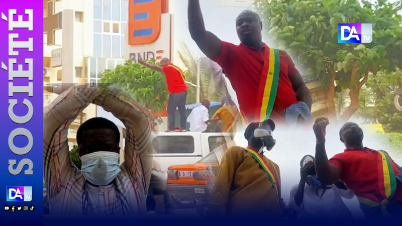 Guy Marius Sagna : « Nous devons tous sortir et lever ce blocus devant le domicile de Ousmane Sonko » Guy Marius Sagna : « Nous devons tous sortir et lever ce blocus devant le domicile de Ousmane Sonko »