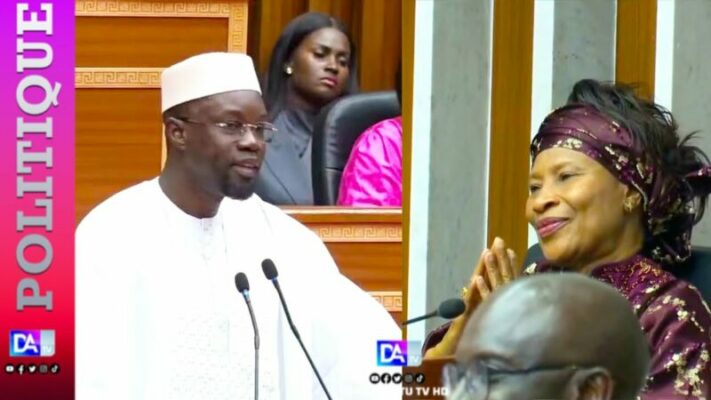 Ousmane Sonko répond à Aissata Tall Sall : « Je n’ai peur d’aucun député … vous étiez 127, j’étais 1 » Ousmane Sonko répond à Aissata Tall Sall : « Je n’ai peur d’aucun député … vous étiez 127, j’étais 1 »
