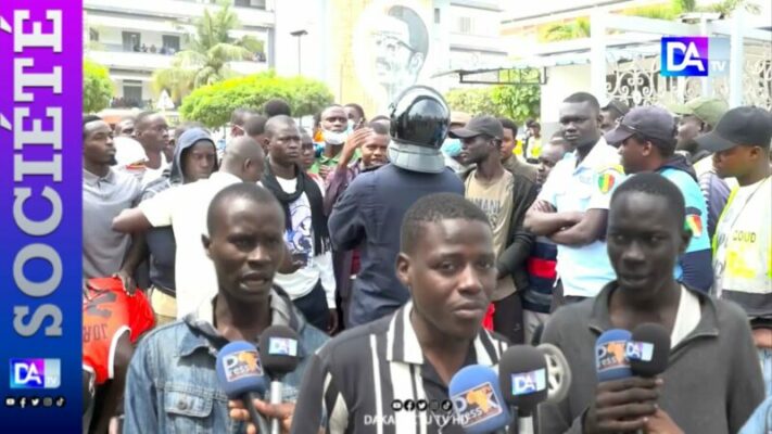 UCAD : Les étudiants en Master suspendent définitivement leur grève après le début des paiements des bourses