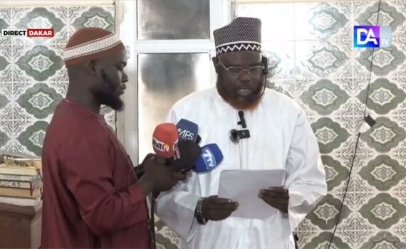 Prière de l’Aïd-El-Fitr à l’UCAD : L’appel de l’imam Oumar Sall au changement de comportement individuel et collectif Prière de l’Aïd-El-Fitr à l’UCAD : L’appel de l’imam Oumar Sall au changement de comportement individuel et collectif
