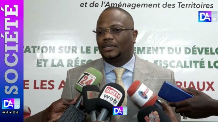 Thiès – Concertation avec les élus locaux : Ahmed Youssouph Bengelloune plaide pour l’instauration d’une fiscalité pour les départements Thiès – Concertation avec les élus locaux : Ahmed Youssouph Bengelloune plaide pour l’instauration d’une fiscalité pour les départements