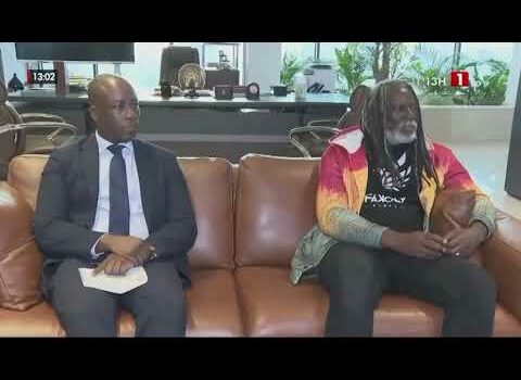 Tiken Jah Fakoly annonce un concert pour la paix en Casamance (vidéo) Tiken Jah Fakoly annonce un concert pour la paix en Casamance (vidéo)