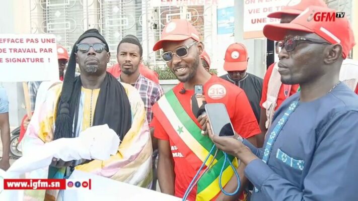 Marche des ex-salariés : « Derrière chaque licenciement, une famille en danger » Marche des ex-salariés : « Derrière chaque licenciement, une famille en danger »