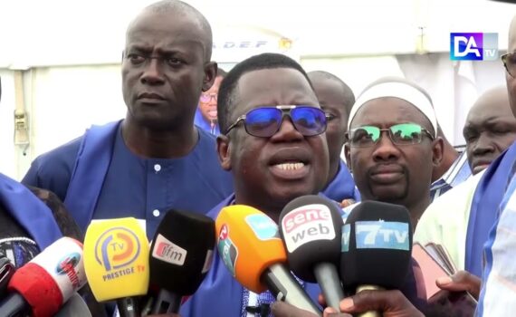 Thiès – Absence de prise en charge de ses revendications par le gouvernement, le Sadef se rebiffe : « Ce pacte ne nous engage pas » (Mbaye Sarr) Thiès – Absence de prise en charge de ses revendications par le gouvernement, le Sadef se rebiffe : « Ce pacte ne nous engage pas » (Mbaye Sarr)