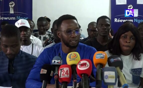 Thiès : Les jeunes de la République des Valeurs lavent TAS à grande eau et taclent sévèrement le régime en place Thiès : Les jeunes de la République des Valeurs lavent TAS à grande eau et taclent sévèrement le régime en place