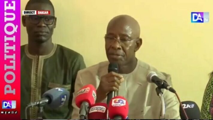 Dialogue sur le système politique : l’opposition participante exprime son « scepticisme » et invite le président à l’application des conclusions Dialogue sur le système politique : l’opposition participante exprime son « scepticisme » et invite le président à l’application des conclusions