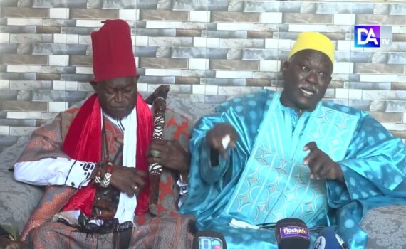 Litige foncier à Yoff / Le Diaraf sort les griffes contre Cheikh Ndir et défend Oumar Sy : « Tu ne fais pas partie de notre héritage! » Litige foncier à Yoff / Le Diaraf sort les griffes contre Cheikh Ndir et défend Oumar Sy : « Tu ne fais pas partie de notre héritage! »