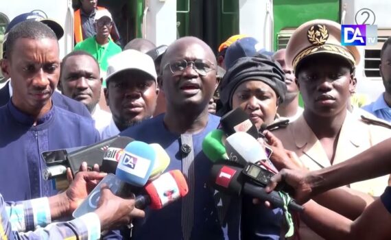 Thiès-Tabaski 2025/ voyages en trains:  » Nous allons pouvoir faire déplacer plus de 3.000 sénégalais »( Yankhoba Diémé, ministre) Thiès-Tabaski 2025/ voyages en trains:  » Nous allons pouvoir faire déplacer plus de 3.000 sénégalais »( Yankhoba Diémé, ministre)