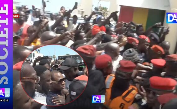 Vidéo : Badara Gadiaga se présente à la Division de la cybercriminalité sous forte affluence Vidéo : Badara Gadiaga se présente à la Division de la cybercriminalité sous forte affluence