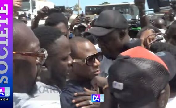 DSC: l’accueil populaire réservé à Badara Gadiaga DSC: l’accueil populaire réservé à Badara Gadiaga