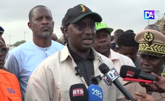 Prévention des inondations : « Près de 3 milliards dégagés par le ministère de l’Hydraulique » (Dr Cheikh Tidiane Dieye) Prévention des inondations : « Près de 3 milliards dégagés par le ministère de l’Hydraulique » (Dr Cheikh Tidiane Dieye)