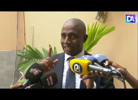 Situation de la presse nationale : « Bâillonner la presse est un combat perdu d’avance », selon Yoro Dia Situation de la presse nationale : « Bâillonner la presse est un combat perdu d’avance », selon Yoro Dia