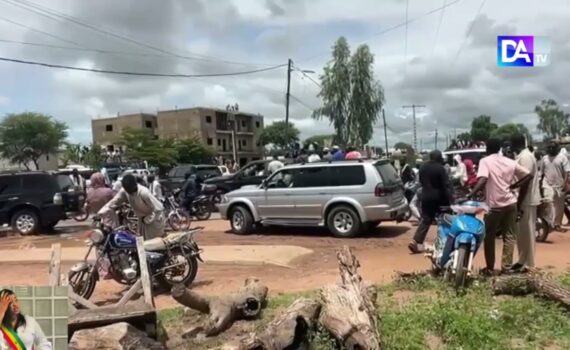 Koungheul : Une foule immense accompagne la députée Fanta Sall à sa dernière demeure Koungheul : Une foule immense accompagne la députée Fanta Sall à sa dernière demeure