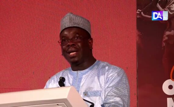 Audit global des titres miniers:  » L’audit nous a révélé 94% d’inconformités à la législation minière[…], 228 sites clandestins ont été constatés et 275 titres inactifs »( Birame Souléye Diop)