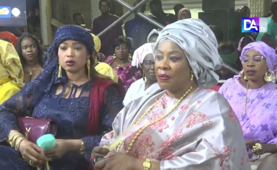 Gamou à Mermoz Sacré-Cœur : le maire Alioune Tall salue l’œuvre de Serigne Saliou Thioune lors de la nuit du Prophète Gamou à Mermoz Sacré-Cœur : le maire Alioune Tall salue l’œuvre de Serigne Saliou Thioune lors de la nuit du Prophète